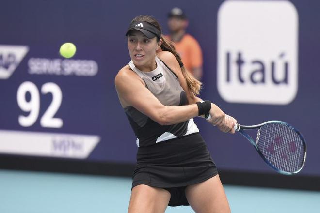 他的篮板保 他的篮板保