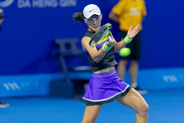 球员健康与 球员健康与